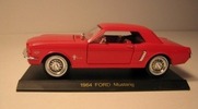 Ford Mustang hardtop Arko Products 1:32 Arko-06431 
